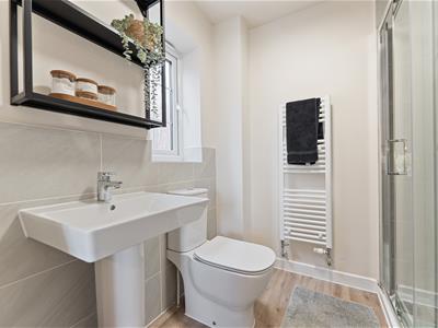 Ensuite